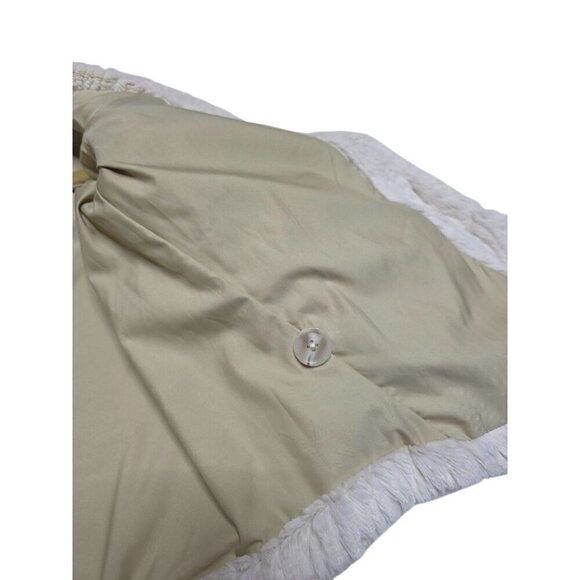 Patagonia Cream Faux Fur Womens Jacket Size S Lined Soft Texture Button Closure - Picture 9 of 16